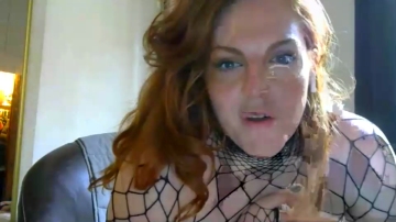 Hottgirlginger  12-11-2021